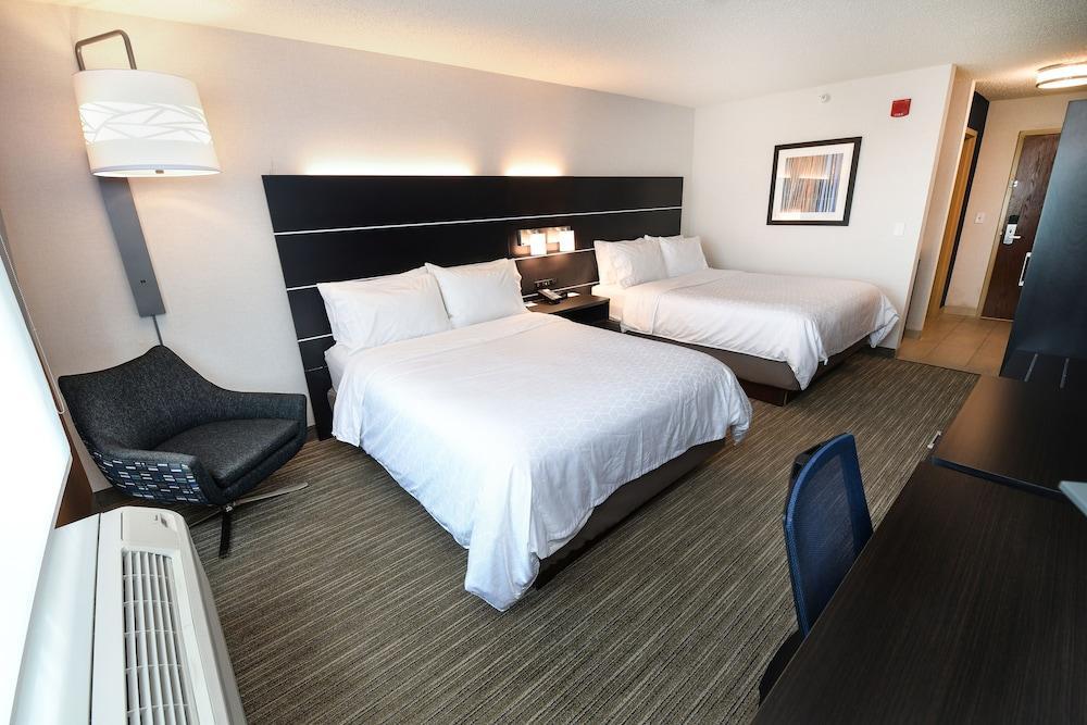 Holiday Inn Express Hotel & Suites Grand Forks By Ihg Εξωτερικό φωτογραφία
