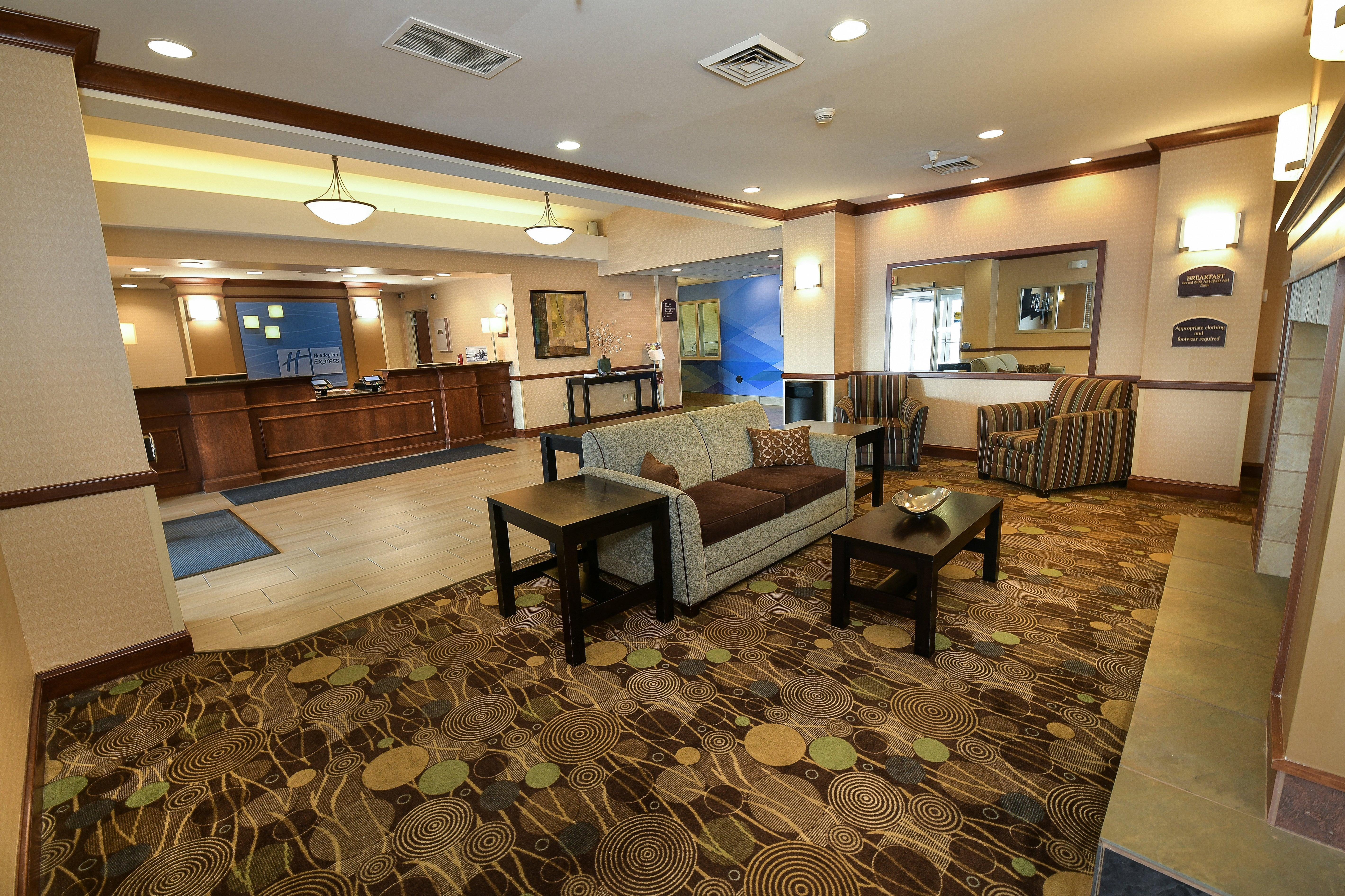 Holiday Inn Express Hotel & Suites Grand Forks, An Ihg Hotel Εξωτερικό φωτογραφία