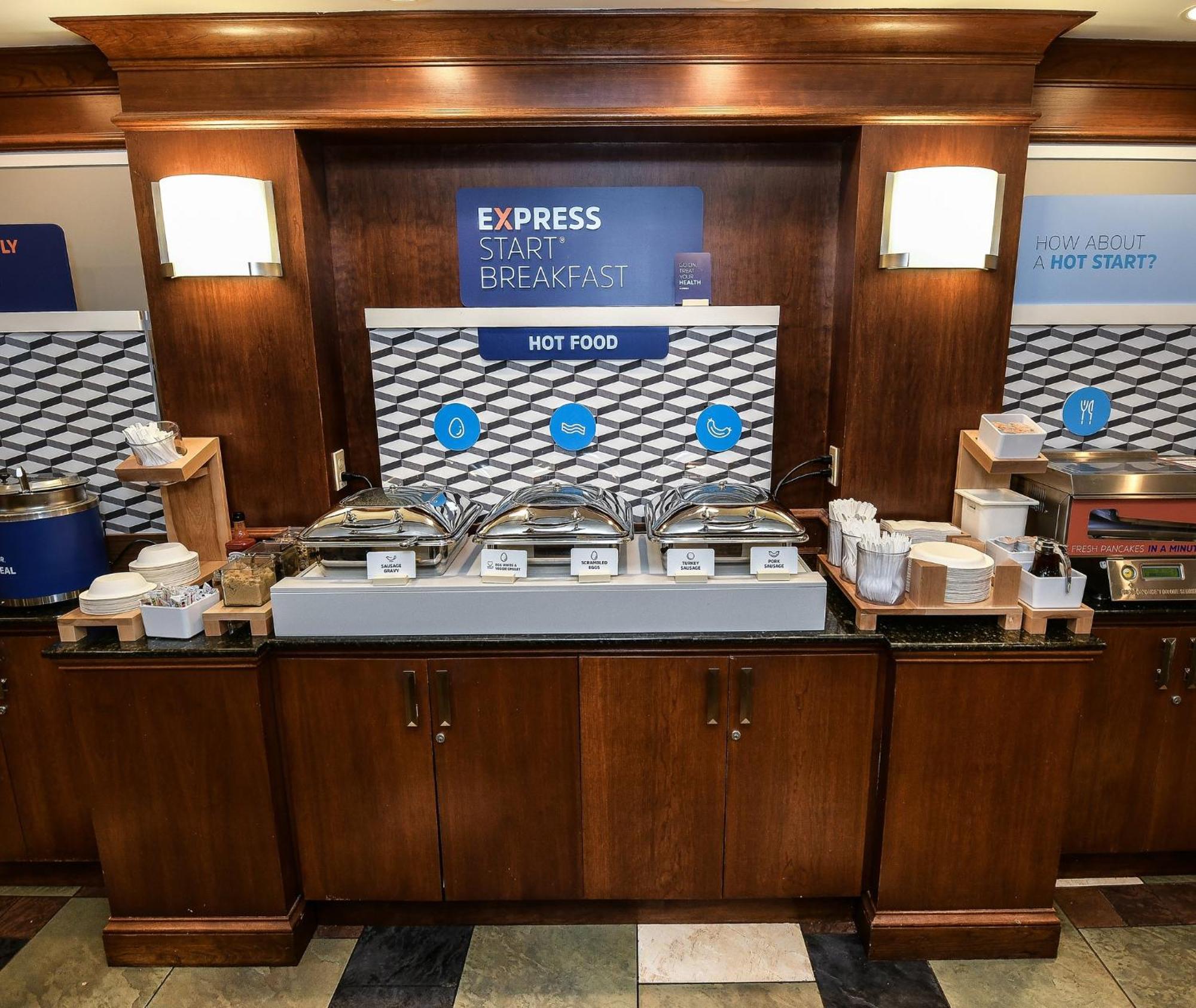 Holiday Inn Express Hotel & Suites Grand Forks By Ihg Εξωτερικό φωτογραφία