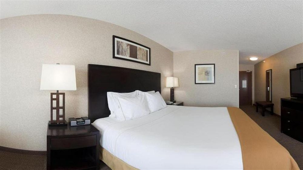 Holiday Inn Express Hotel & Suites Grand Forks By Ihg Εξωτερικό φωτογραφία