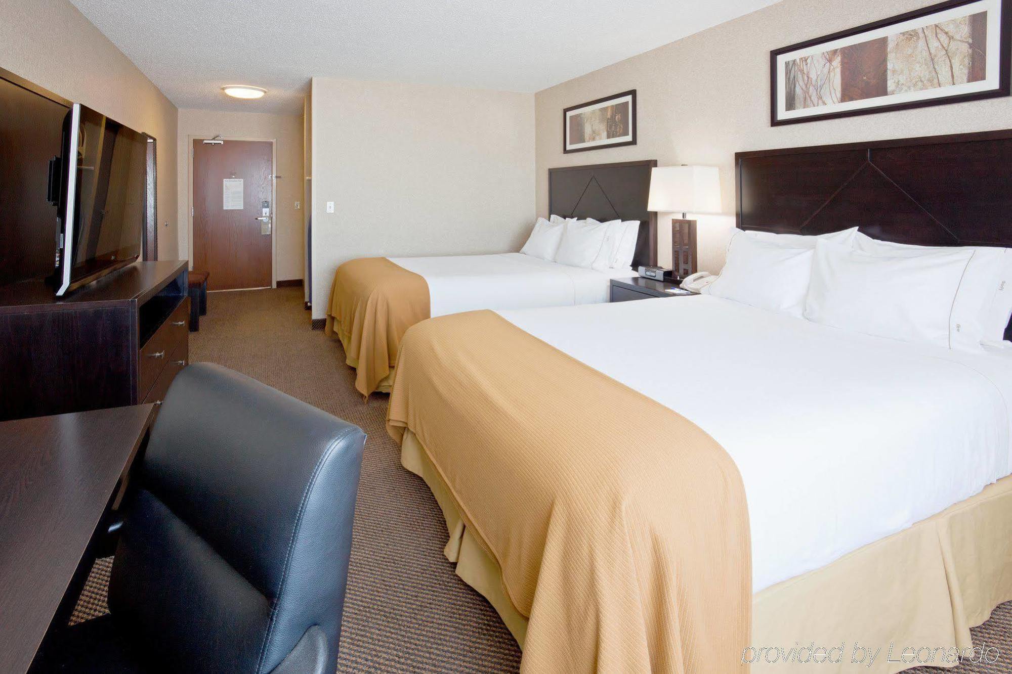 Holiday Inn Express Hotel & Suites Grand Forks By Ihg Δωμάτιο φωτογραφία